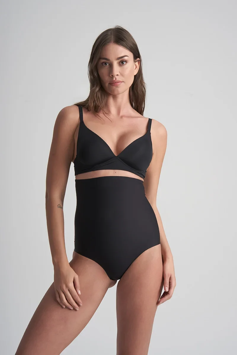 ByeBra – Formgebende Unterwäsche (Starker Halt) Formgebender High-Waist-Slip Schwarz