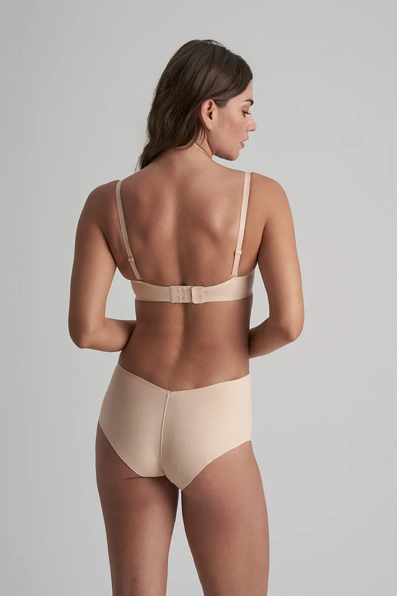 ByeBra – Shapewear-BH mit tiefem Rückenausschnitt (leichte Stützfunktion), trägerlos, beige