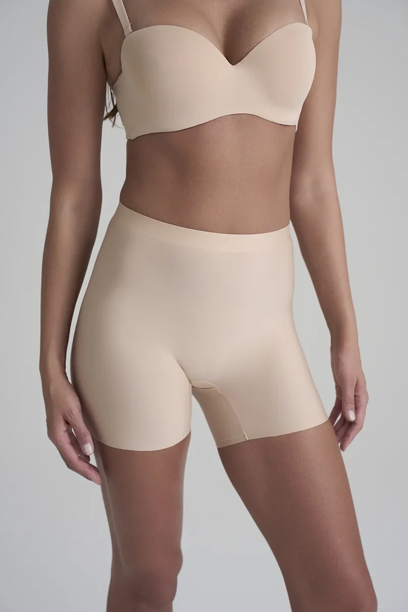 ByeBra - Smooth Essentials (Mittlere Stützkraft) Shorty Beige