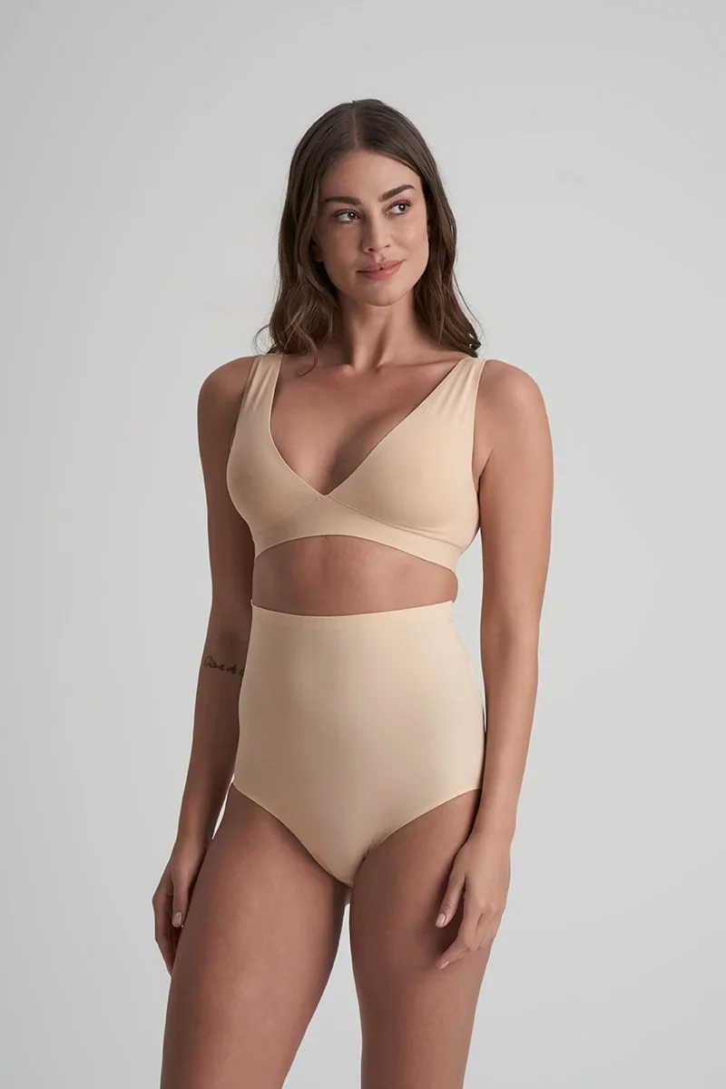 ByeBra – Po-Lifting- und Unterwäsche-Slips mit Polsterung, hoher Bund, Beige