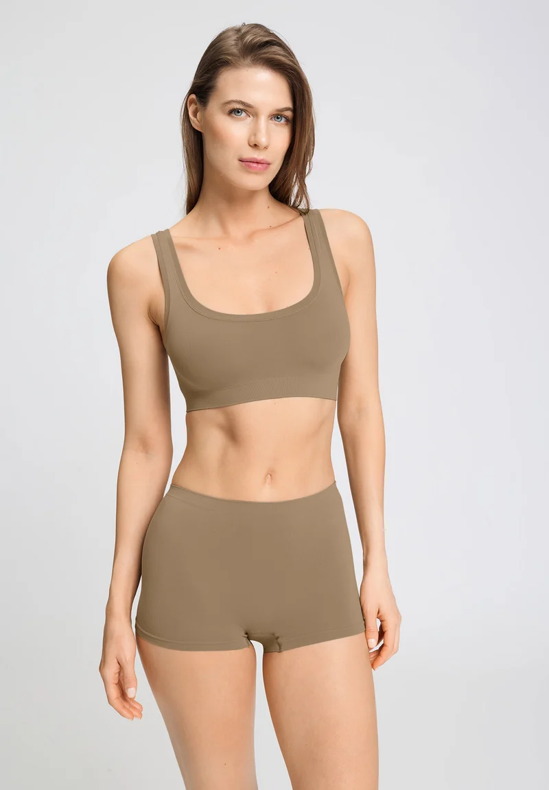 Touch Feeling Crop Top | suede camel 071810-072825