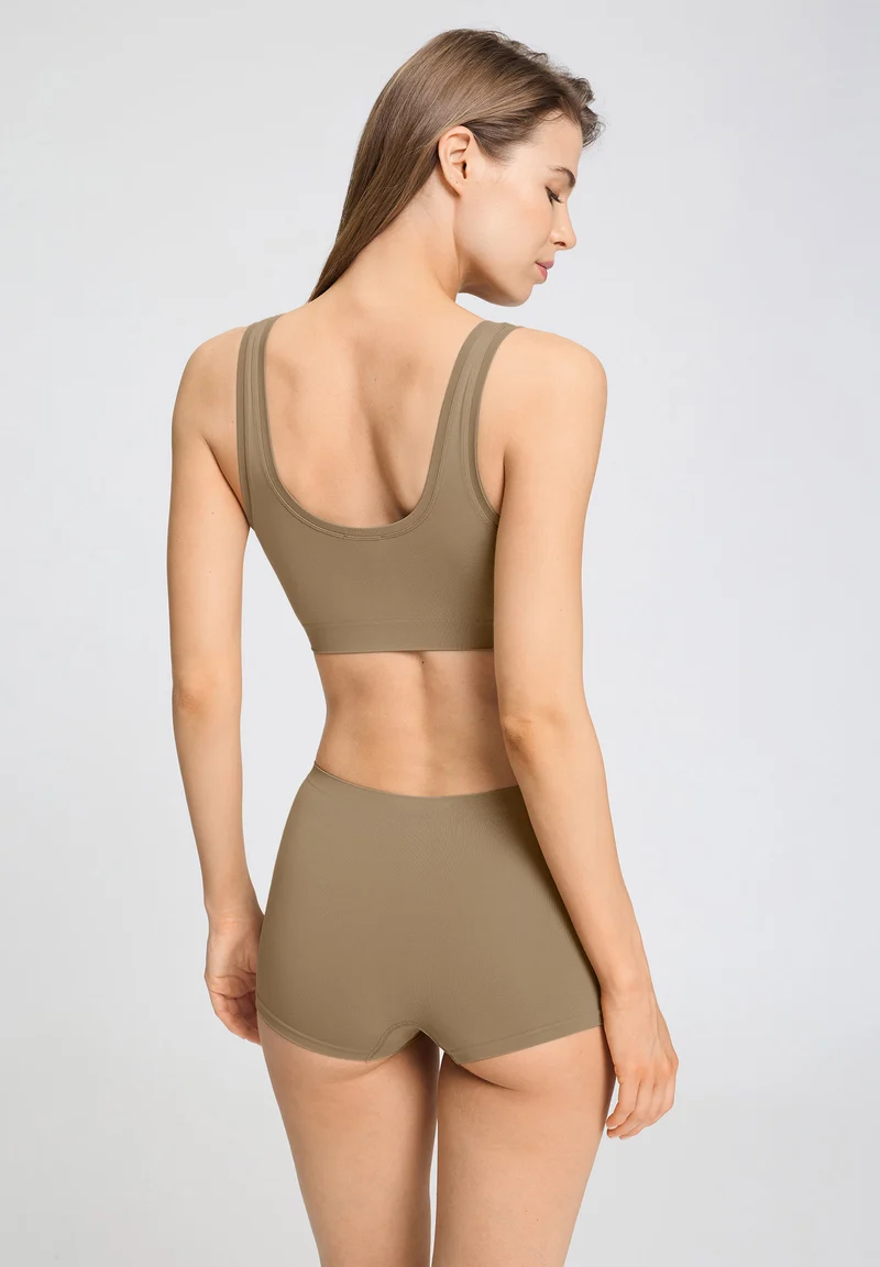 Touch Feeling Crop Top | suede camel 071810-072825