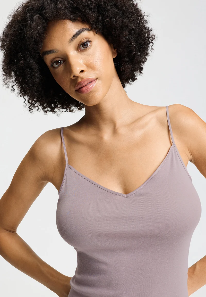Cotton Seamless Spaghetti Top | stormy rose 071601-072467