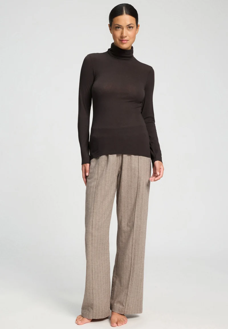 Ultralight Wool Turtle-Neck Shirt | dark mocha 071597-072185