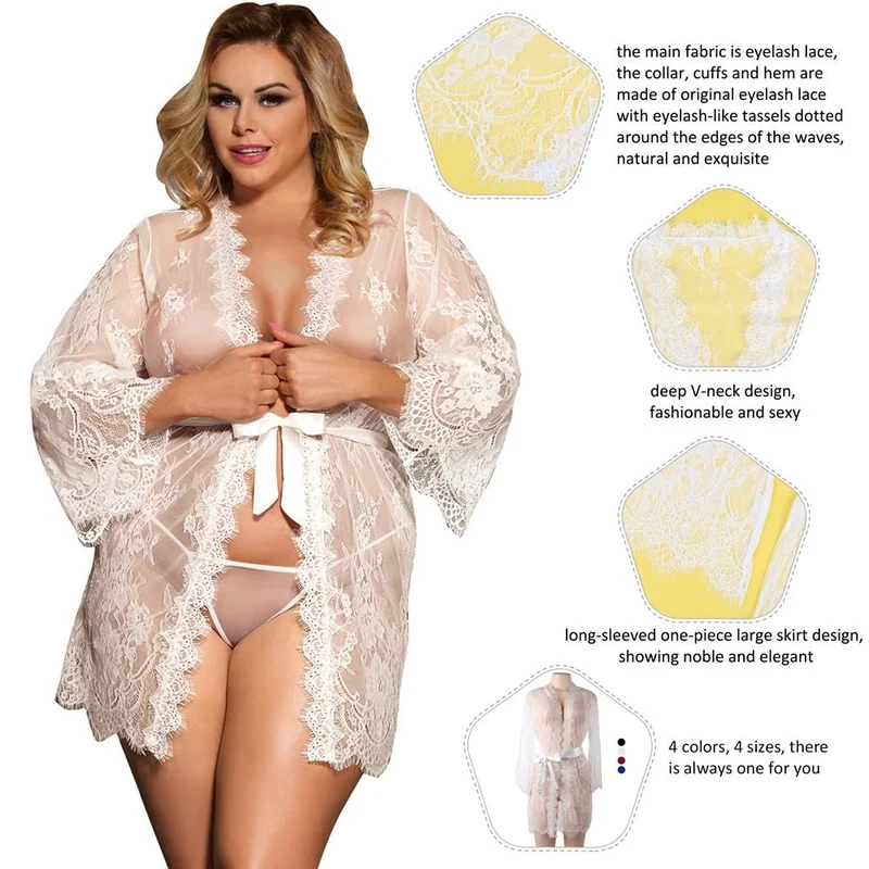 Babydoll aus weißer Wimpernspitze – Weite Ärmel, Knopfleiste, Satinbund und passendes String-Set