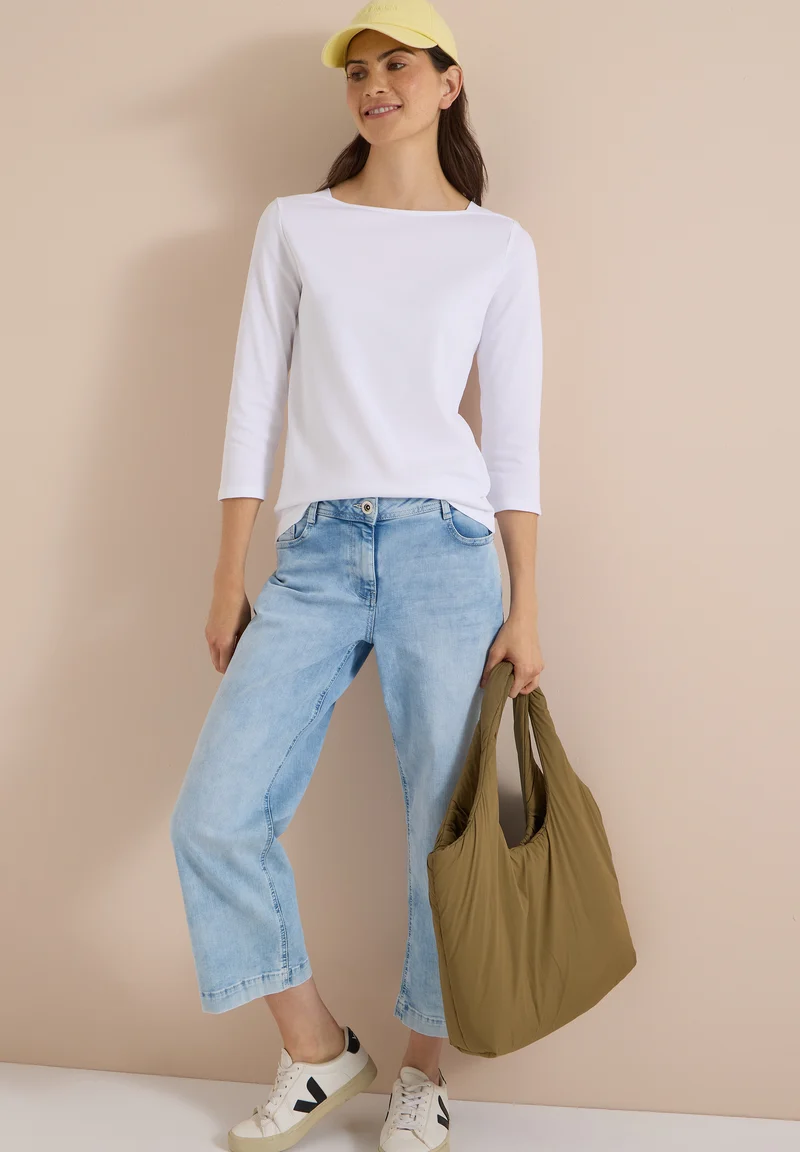 Basic Shirt mit U-Boot-Ausschnitt