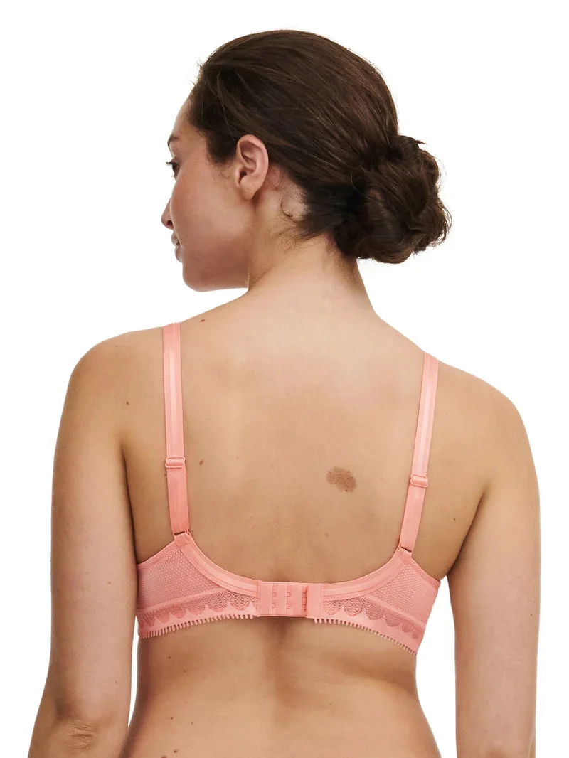 Chantelle – Day To Night Plunge Spacer-BH, Kerzenlicht-Pfirsich