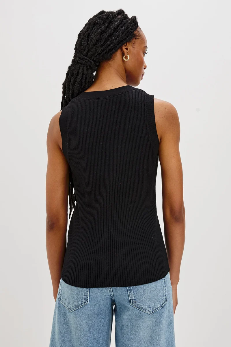 Tatia Vest Black