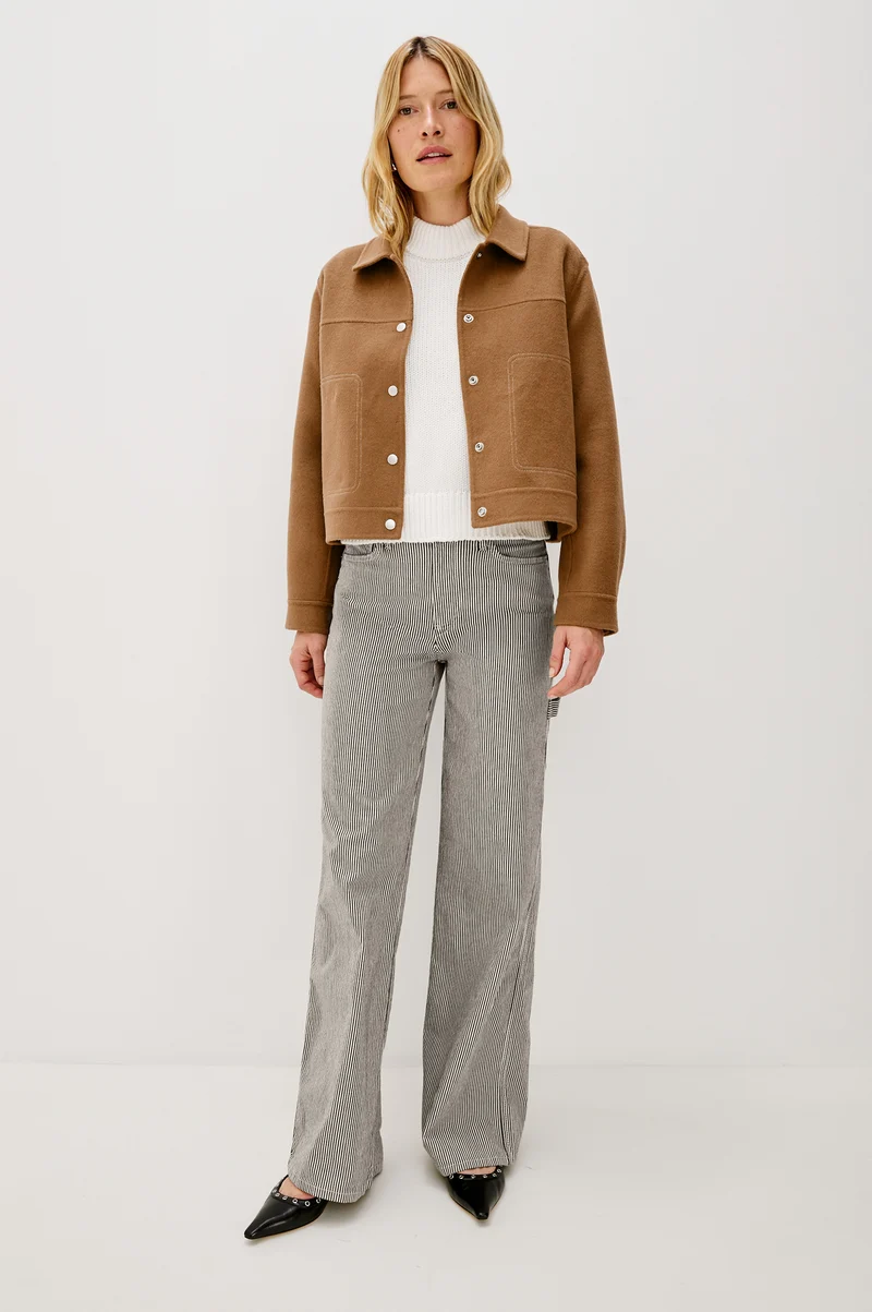 Mountain Jacket Camel