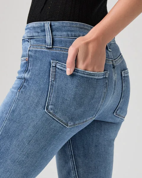 Manhattan Boot Cut 32" Showtime