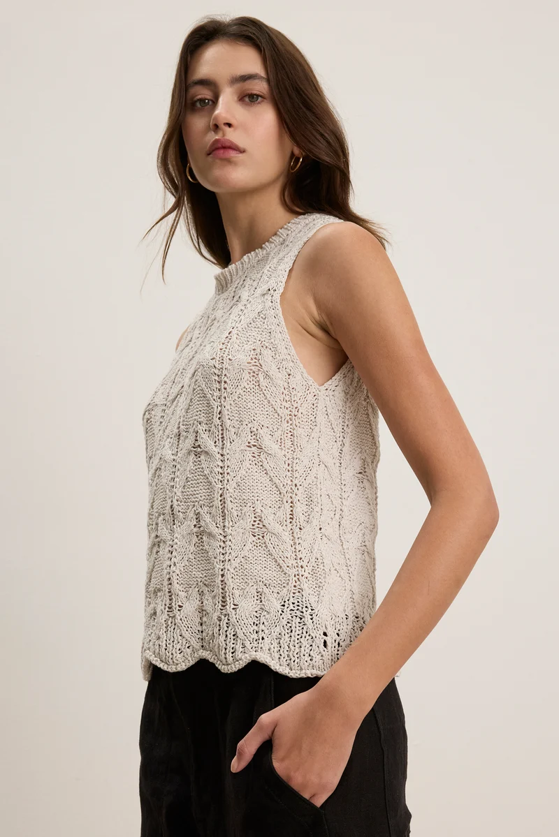 Maren Vest Chalk