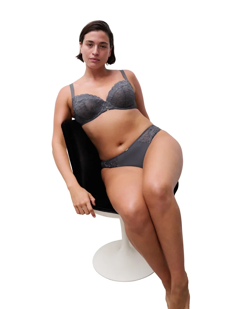 Chantelle – Fleurs-Bügel-BH, elegant grau