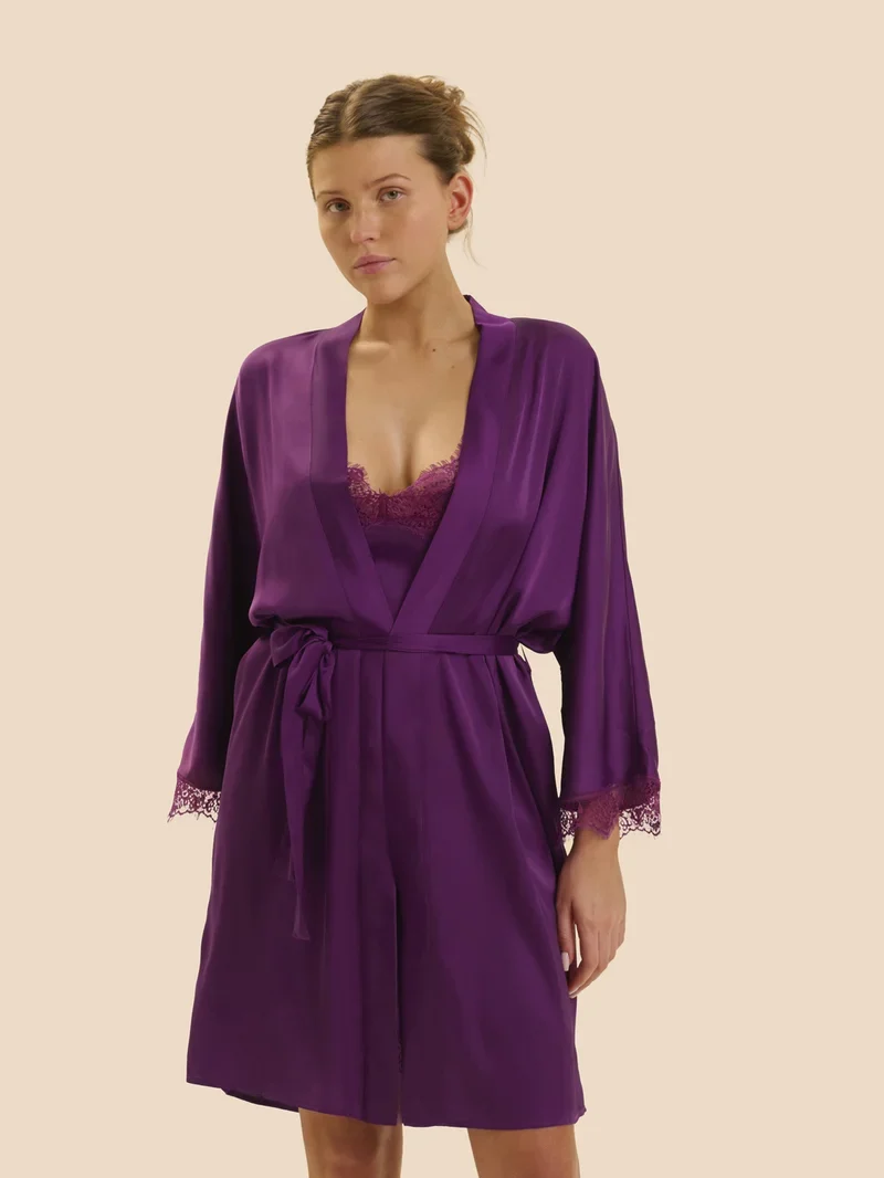Simone Perele – Satin Secrets Kimono Blackberry