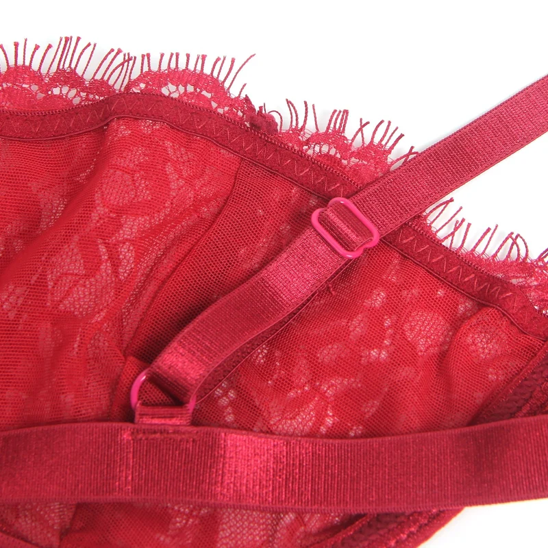 Rotes Wimpernspitzen-BH-Set mit Bügel, elastischem Unterbrustband und verstellbarem Rückenverschluss