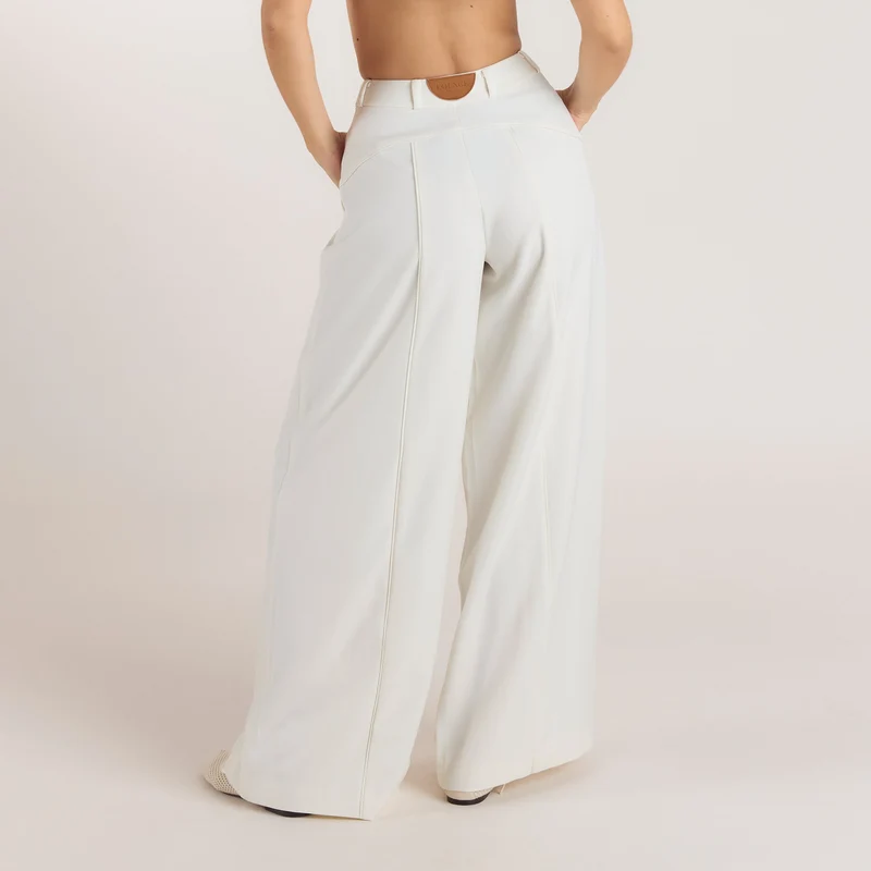 Wide-Leg Pleat Detail Trousers - Off White