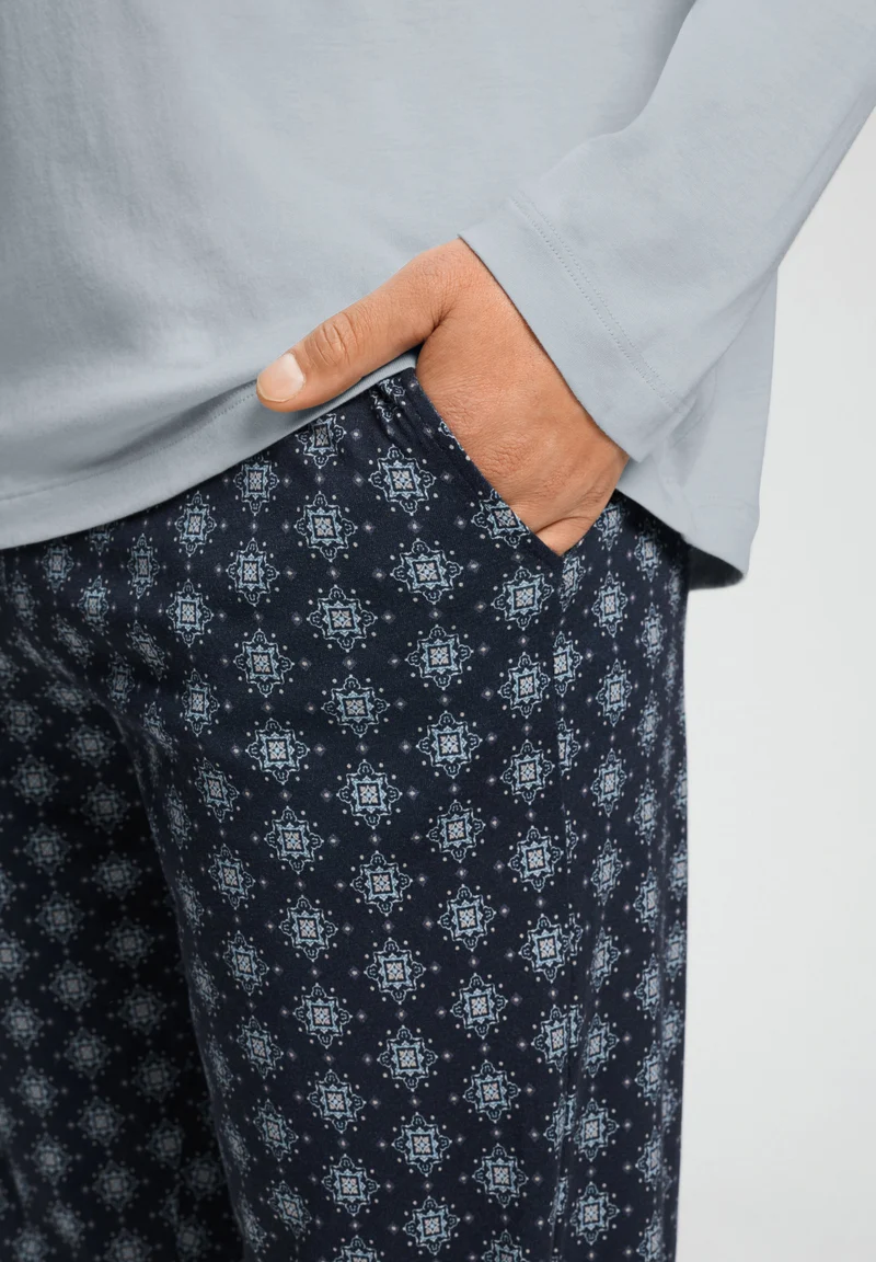 Night & Day L/SLV Pajama | celestial night 075843-073120