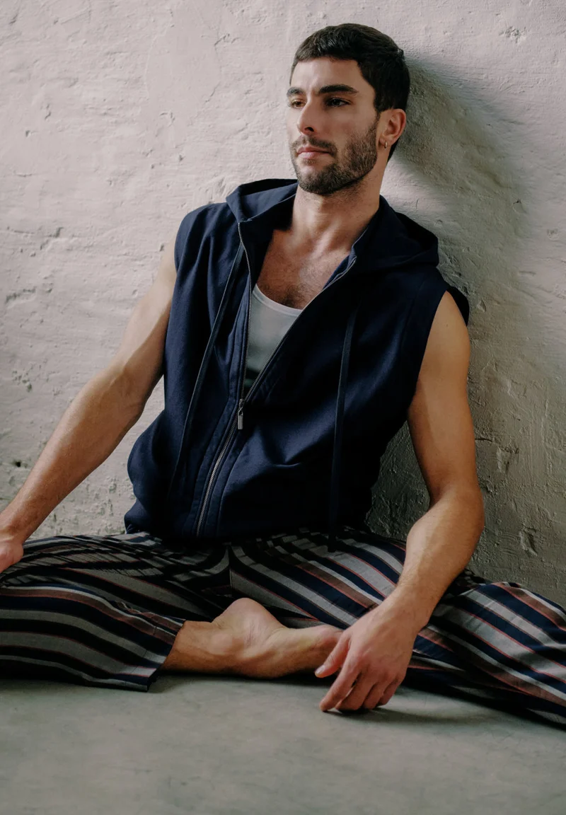 Natural Living Zippered vest | deep navy 075777-071610
