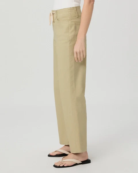 Ari Pale Olive