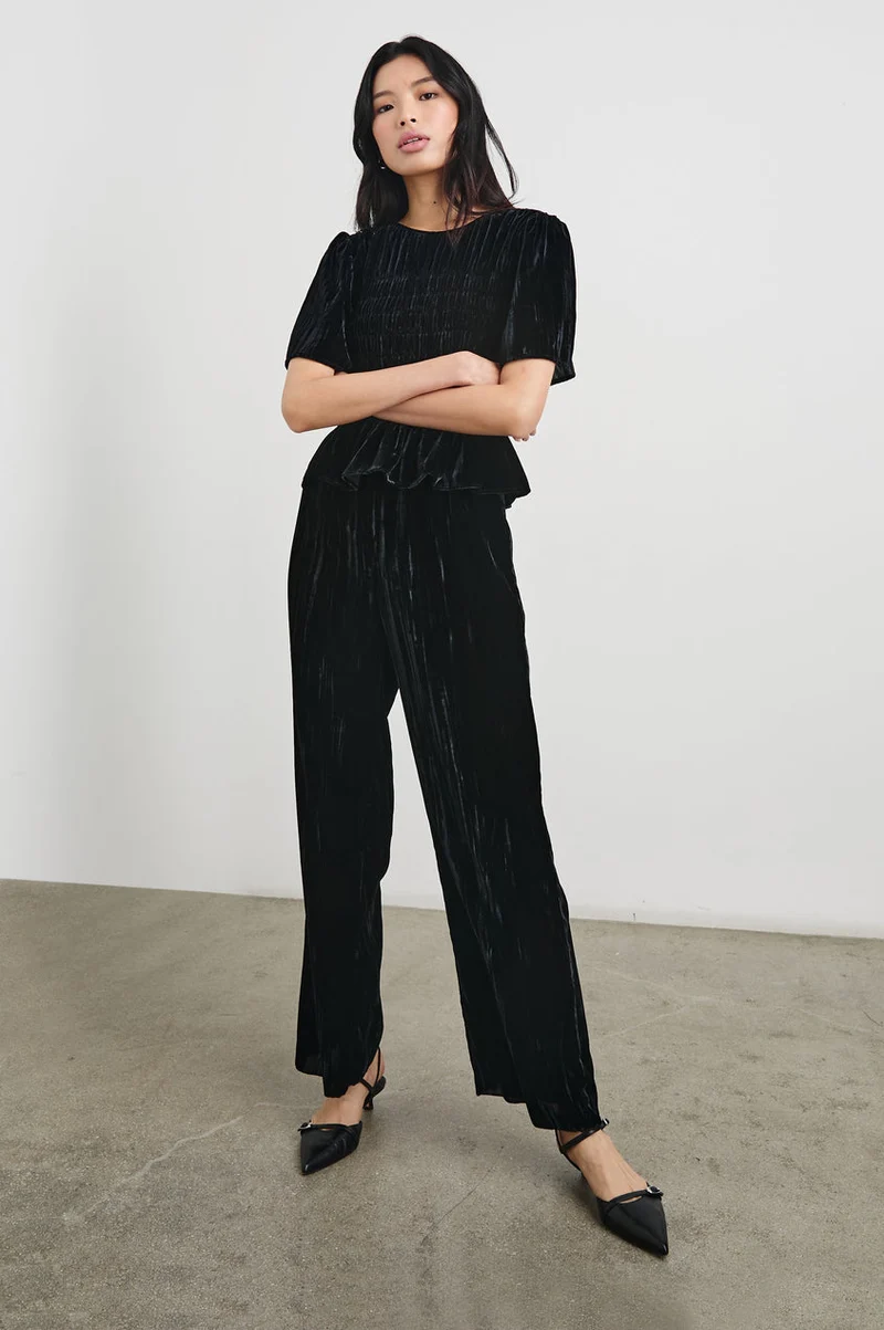 Rosie Top Black Velvet
