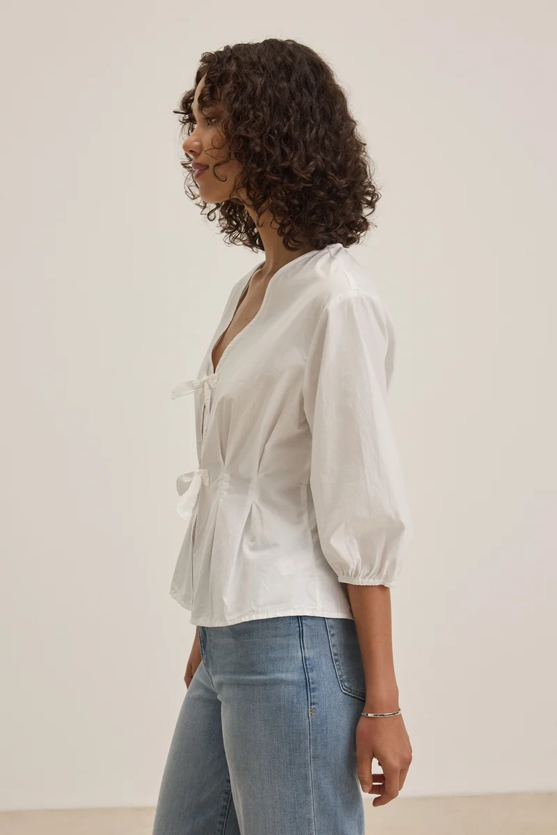 Riri White Blouse