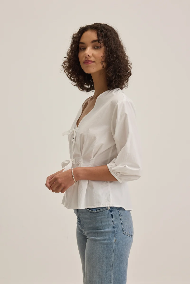 Riri White Blouse
