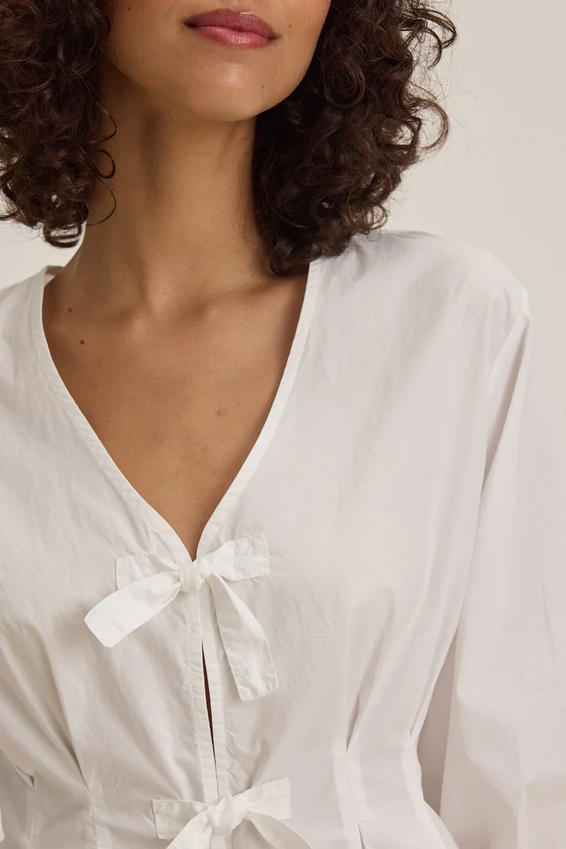 Riri White Blouse