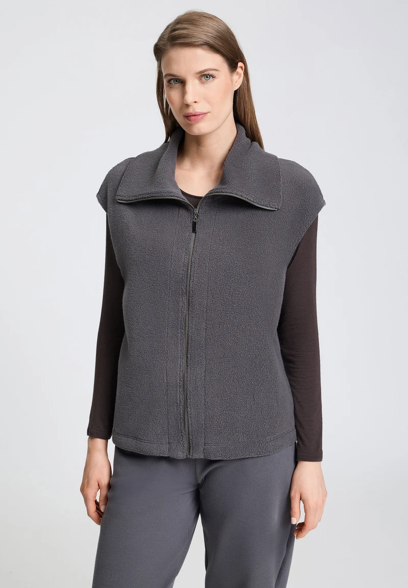 Easy Wear Zippered vest | boulevard 078932-072687