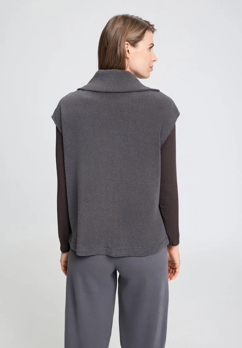 Easy Wear Zippered vest | boulevard 078932-072687