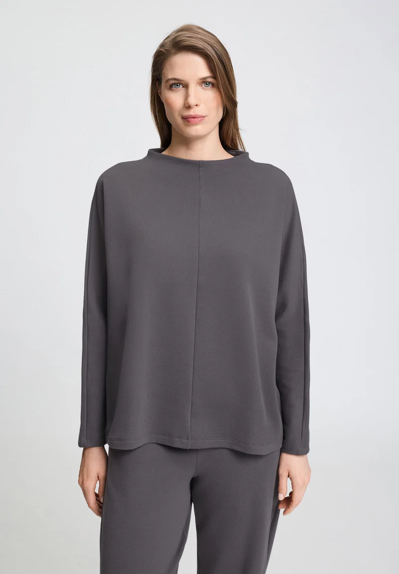 Easy Wear Pullover | dark sesame 078929-073163
