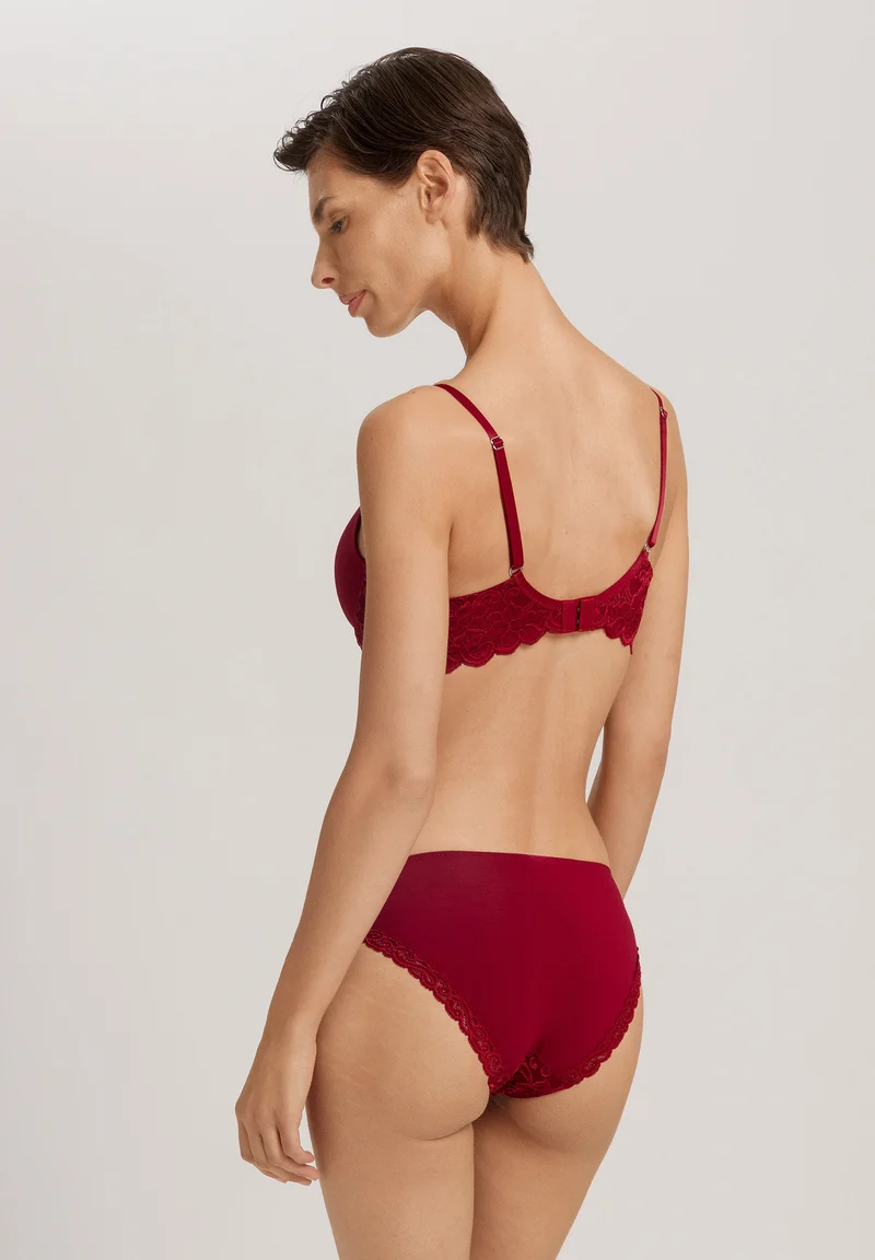 Moments Padded Bra | red dahlia 071503-072418