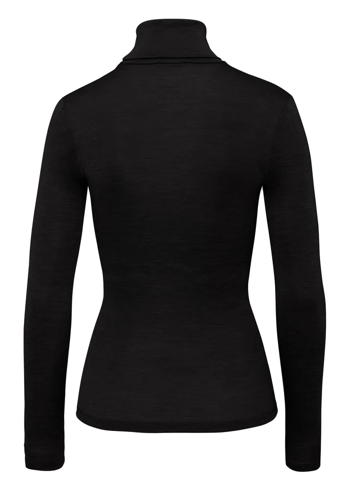 Woolen Silk Turtle Neck Long Sleeved Top Black