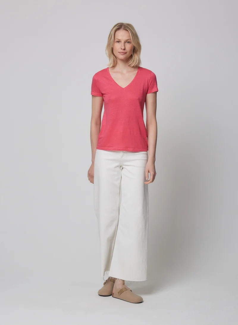 V Neck Tee Flamingo
