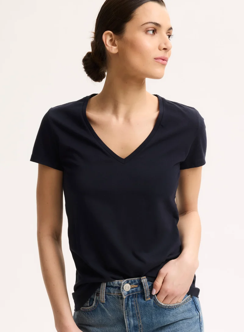 Julia V-Neck T-Shirt Marine