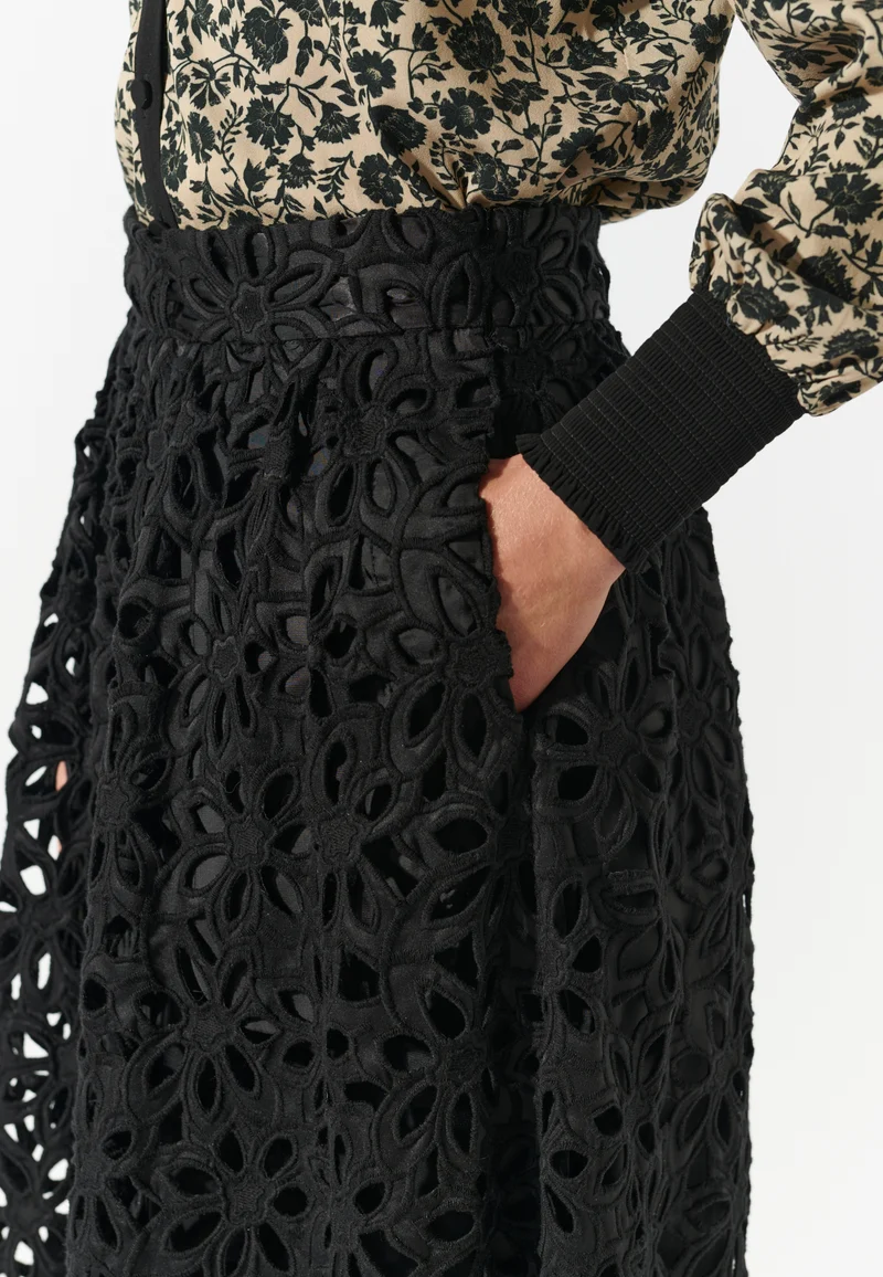 Anonadea Skirt