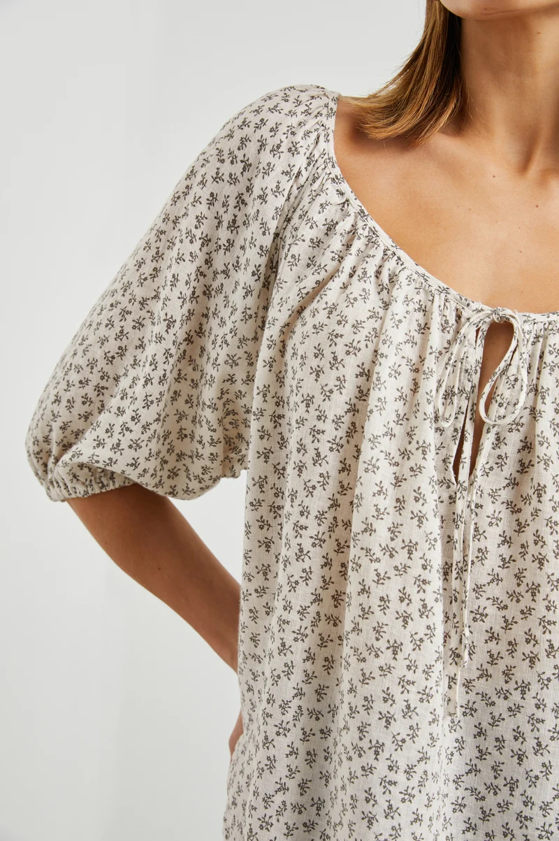 Kirstie Bella Floral Top