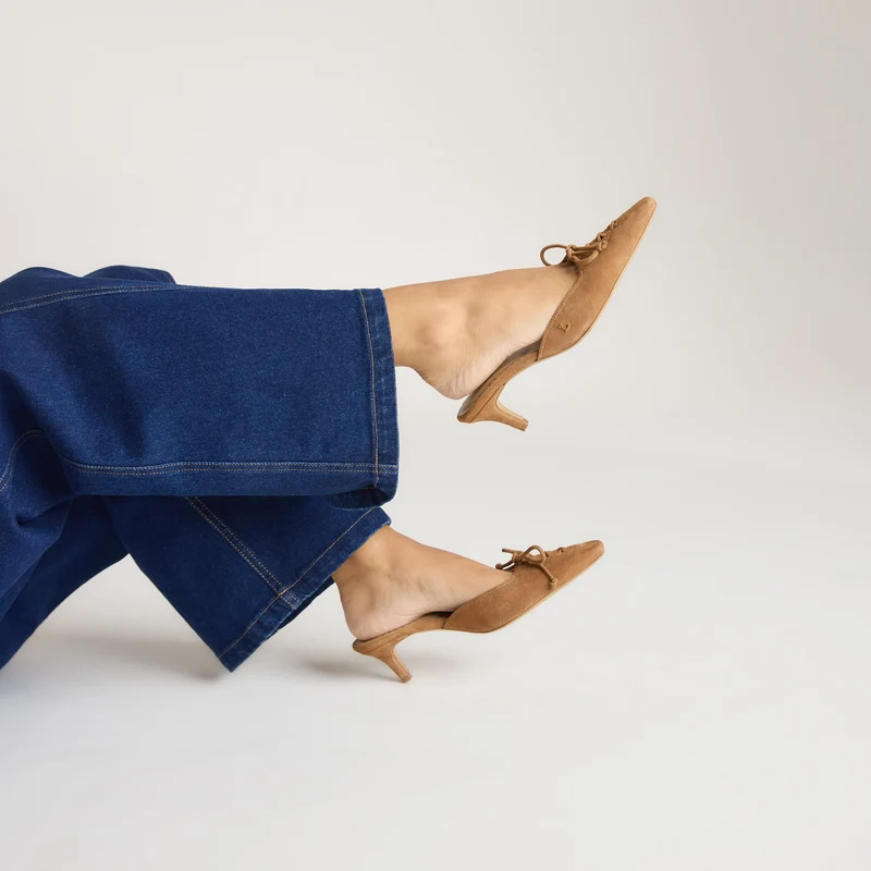 Annabelle Kitten Heels - Tan