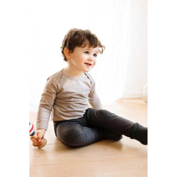 Dét denmark Kuschelhose zum Krabbeln - Grau