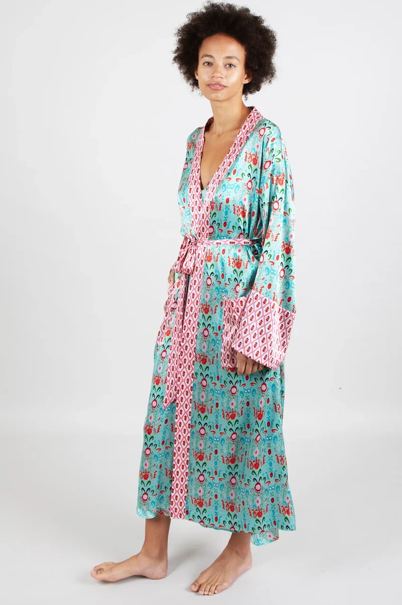 Iko Long Robe