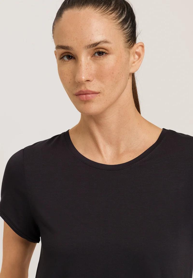 Yoga S/SLV Shirt | black beauty 078795-072199
