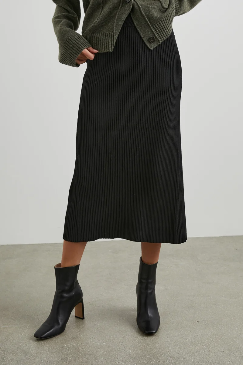 Davina Black Skirt