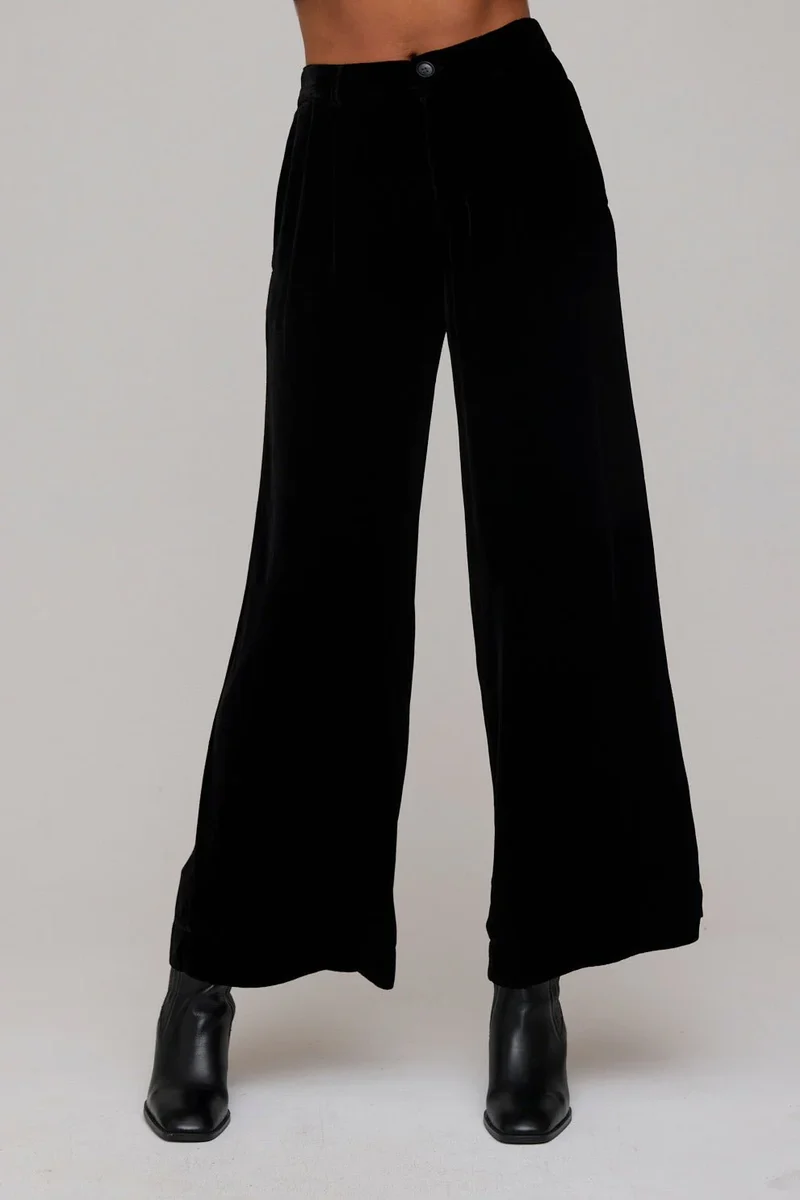 Velvet Pleated Trousers