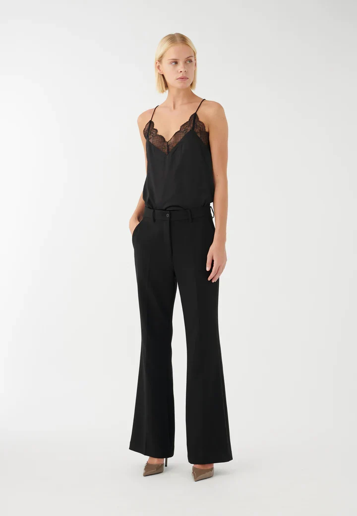 Alida Black Top