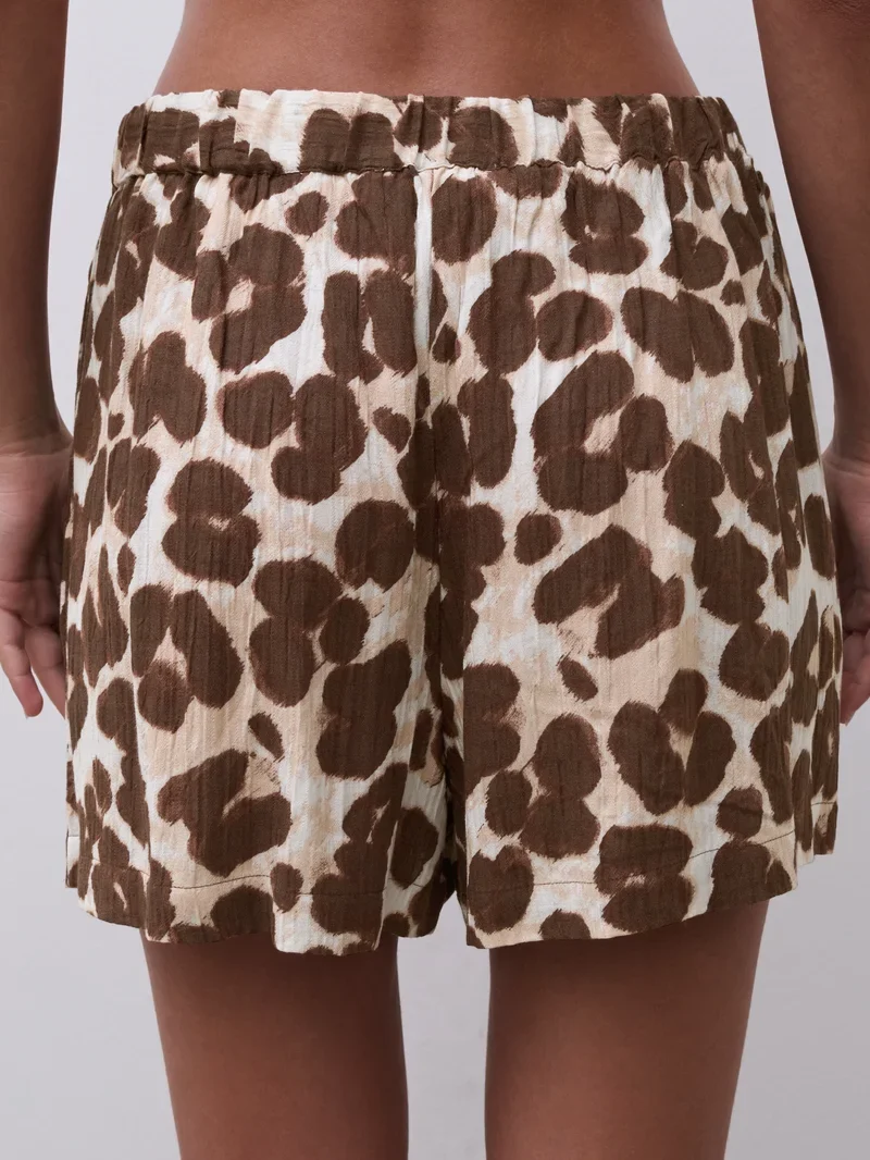 Femilet - Layla Shorts Persischer Leopard