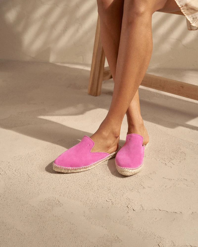 Suede Bold Pink Mules