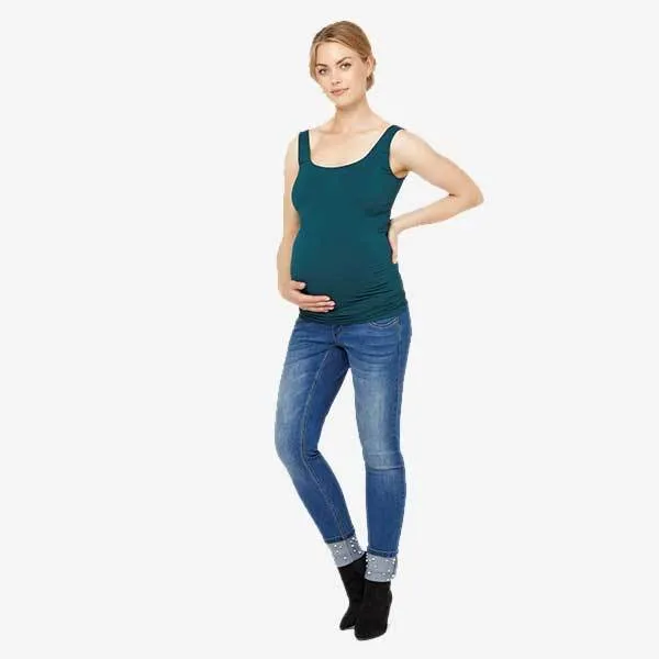 Mamalicious Jeans mit Perlenstickerei - Denim