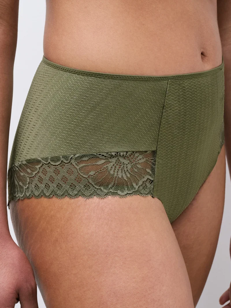 Chantelle – Sublime High-Waisted Support Full Brief Army Khaki