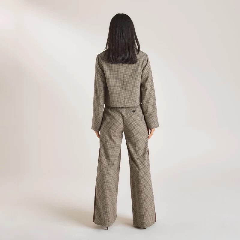 Houndstooth Jacket - Brown