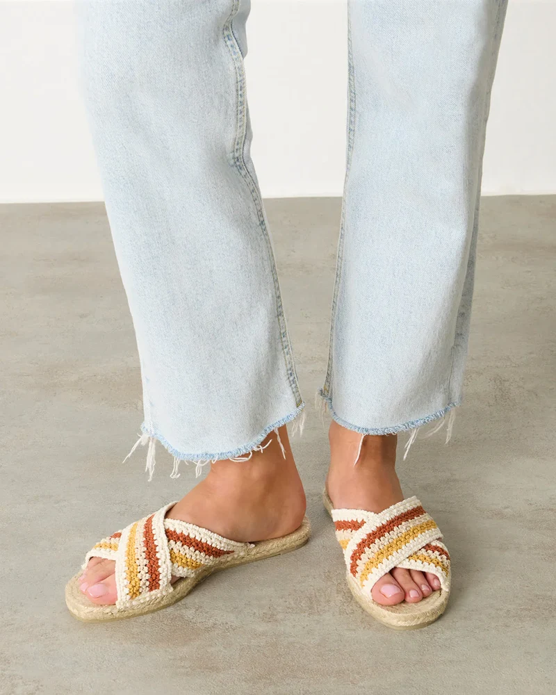 Paka Sliders