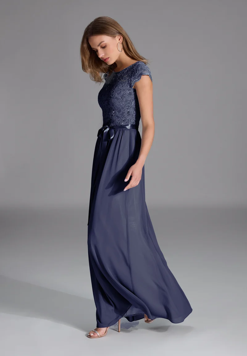 Abendkleid aus Chiffon mit paillettenbesetztem Spitzenoberteil