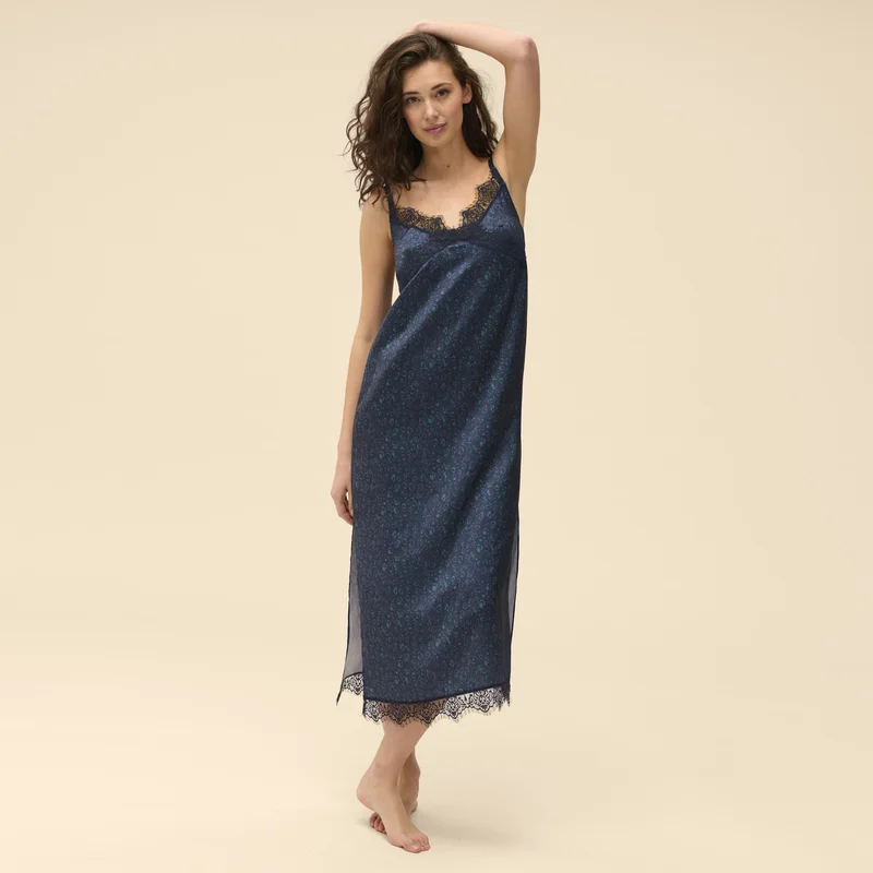 Simone Perele - Satin Secrets Langes Nachthemd Katzenblau